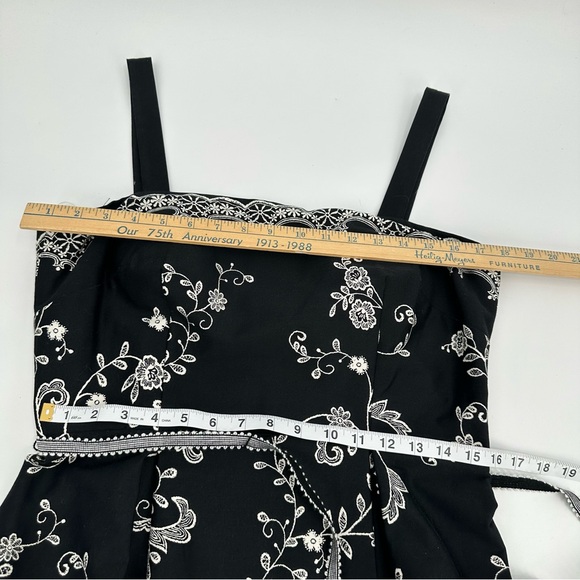 Madison Leigh Dress Women’s 12 Black Floral Tie Belt Sundress Classic Preppy - Picture 9 of 14
